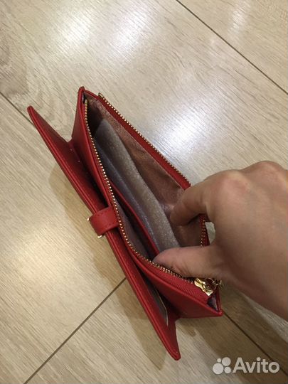 Кошелек женский красный