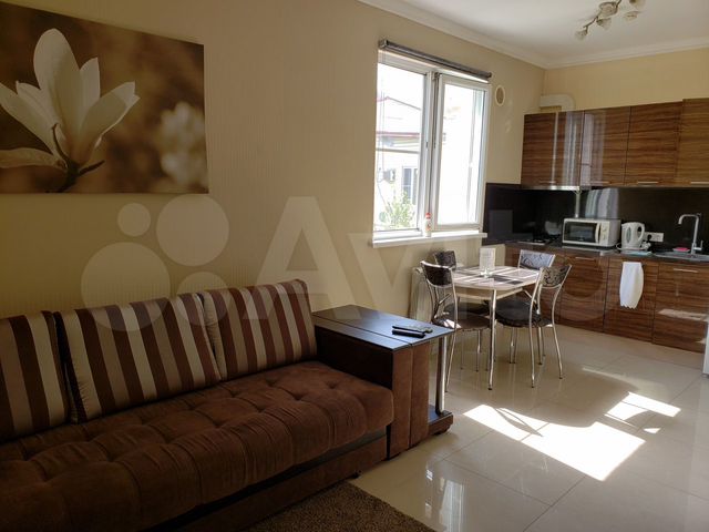 2-к. квартира, 45 м², 1/3 эт.