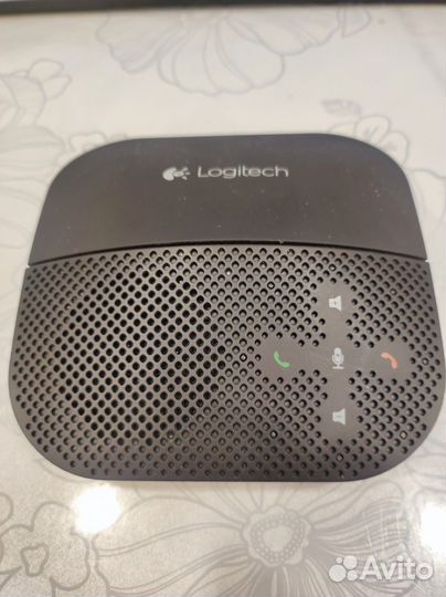 Спикерфон Logitech Speakerphone P710e