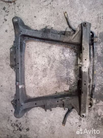 Подрамник Renault Kangoo минивен K7J700 2008