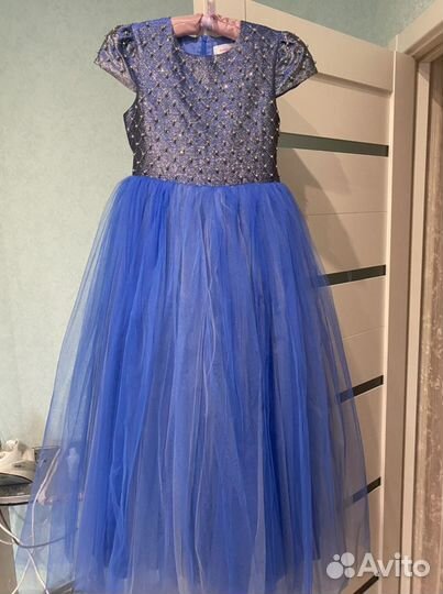 Платье праздничное рост 146