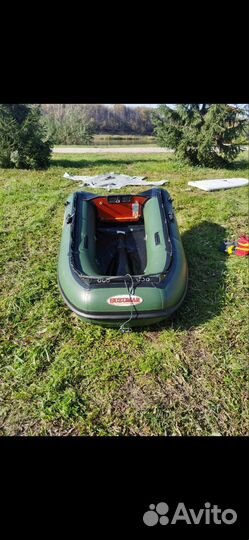 Лодка suzumar ds230kib+мотор mercury 5лс 2такта