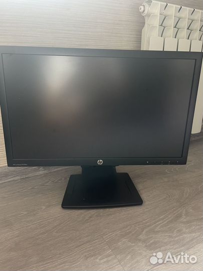 Монитор HP 24