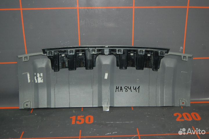 Накладка переднего бампера-Range Rover Discovery