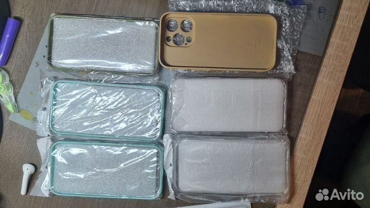 Чехлы iPhone 16 pro