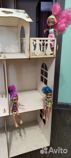 Большой кукольный домик