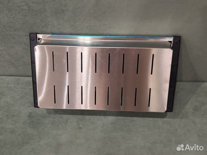 Коландер, дуршлаг для раковины