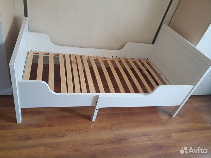 Детская кровать от 3 лет с бортиками