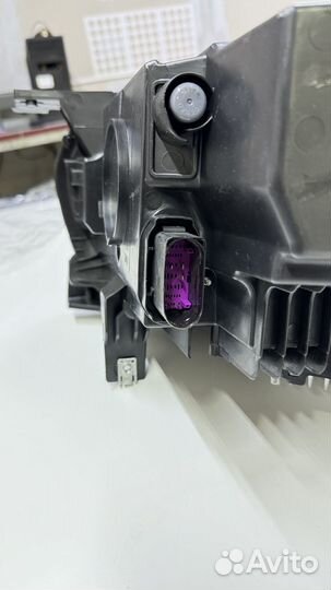 Фара передняя правая Geely Monjaro KX11