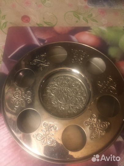 Сувенирная металлическая подставка «Москва»