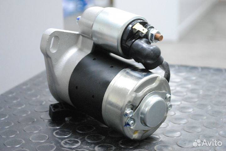 Стартер Yanmar 3T72, 3T75, 3TN66, 3TN72 новый