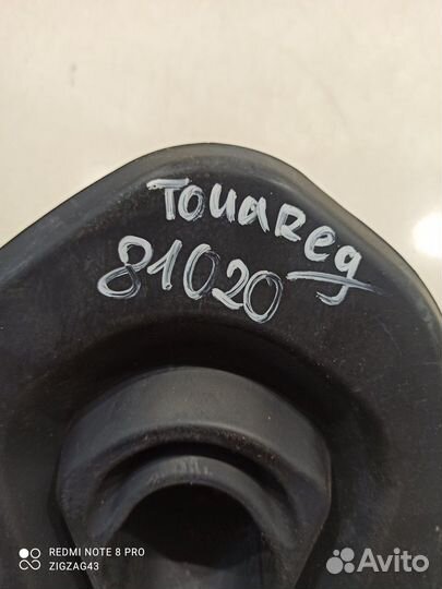 Пыльник рулевой колонки (Volkswagen Touareg II)