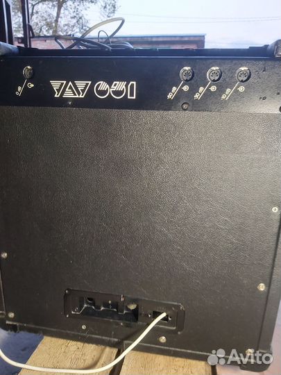 Комбо - Усилитель колонка для бас - гитары СССР