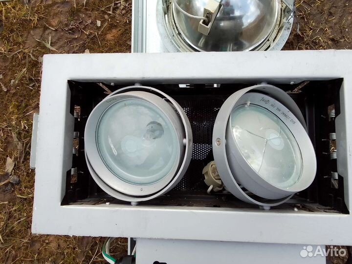 Светильник потолочный бу напровление света