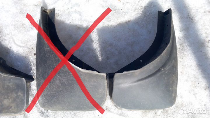 Range Rover Vogue 2006-2009 брызговик задний прав