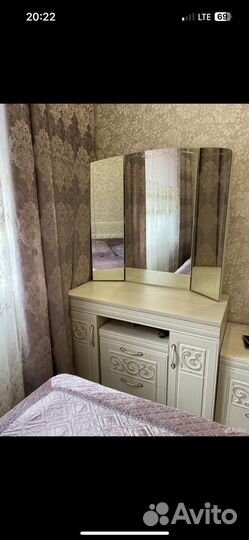 Туалетный столик