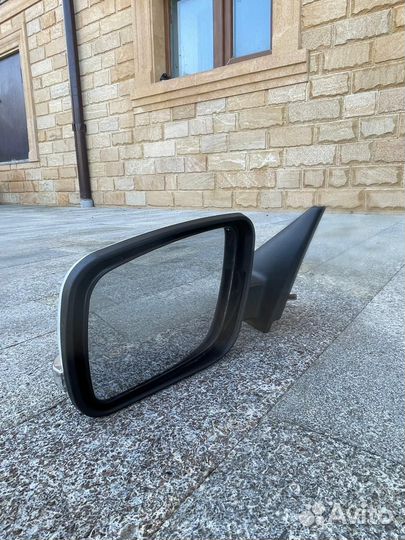 Боковое левое зеркало от приоры
