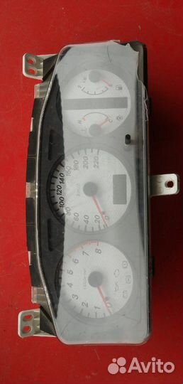 Панель приборов Mitsubishi Lancer 9