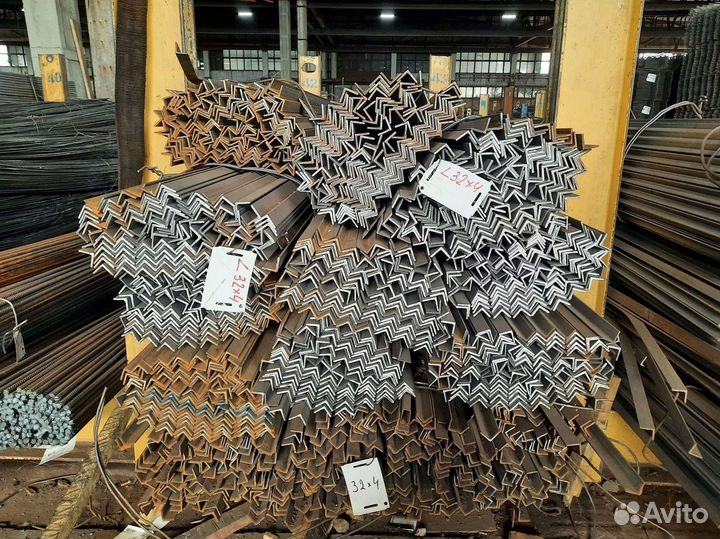 Уголок металлический 32х32х4 длина 6м Ст3