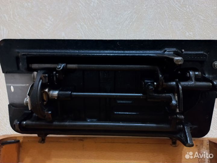 Швейная машина подольск 1м