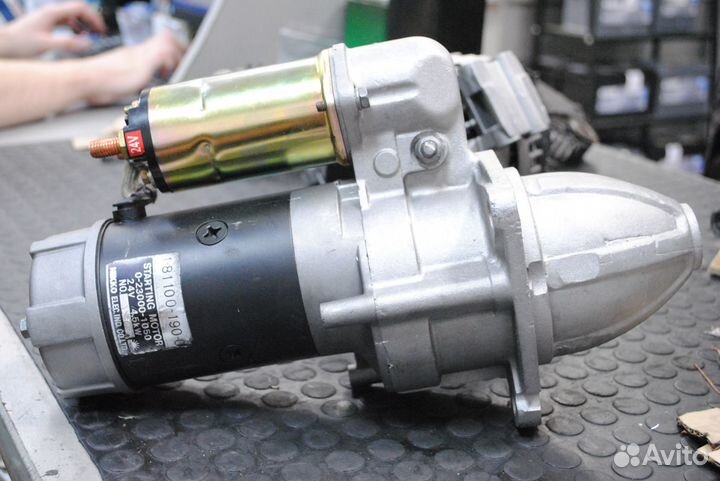 Стартер Hitachi, JCB, Isuzu, Sakai 24V