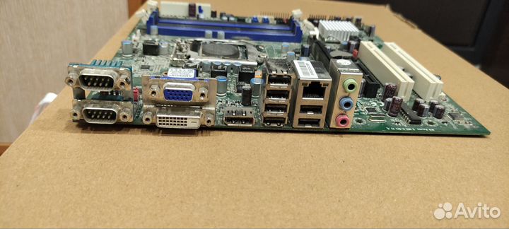 Серверная Материнская плата на 1155 сокете
