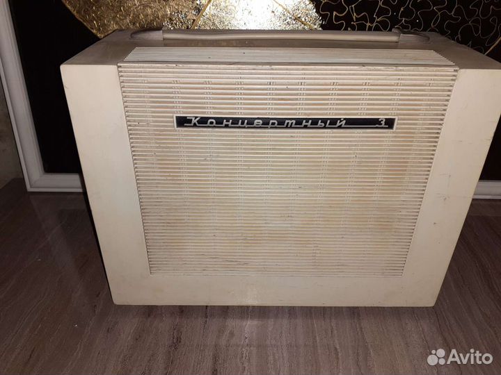 Проигрыватель винила СССР