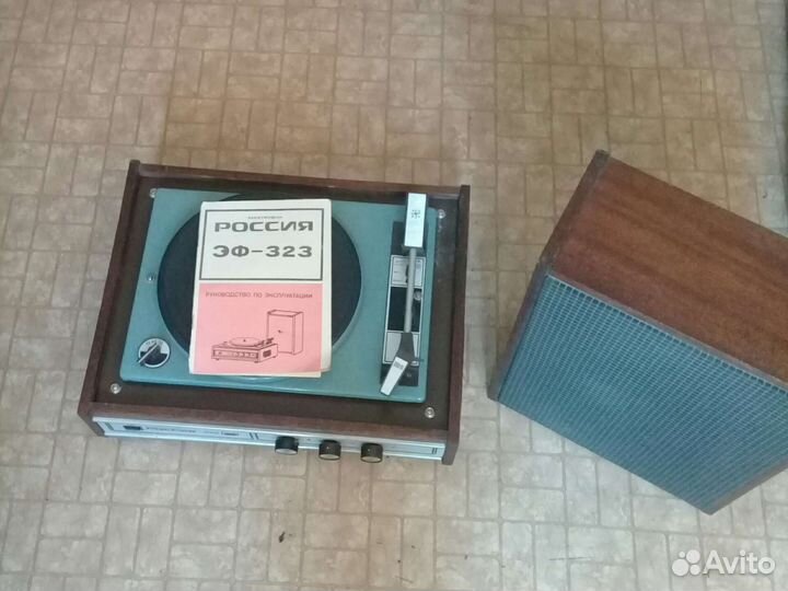 Проигрыватель, приёмник, магнитофон