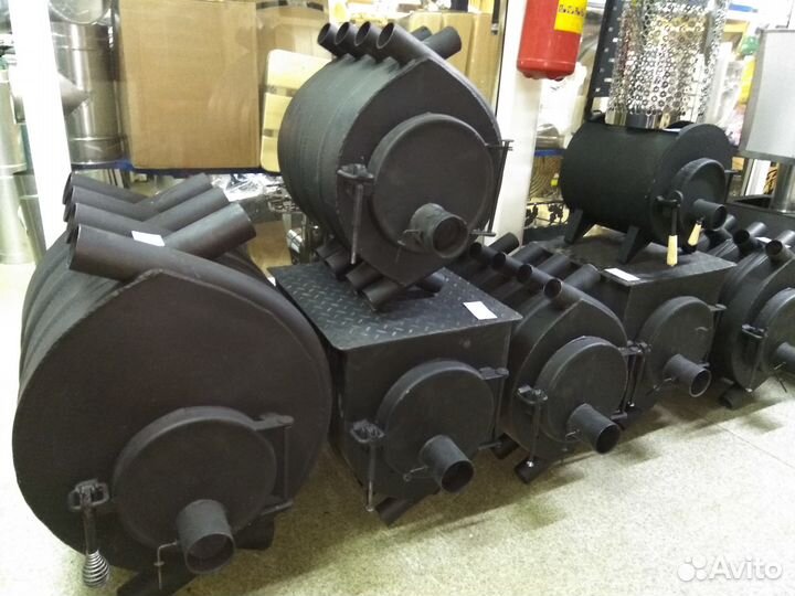 Печь Булерьян с подставкой и плитой для отопления