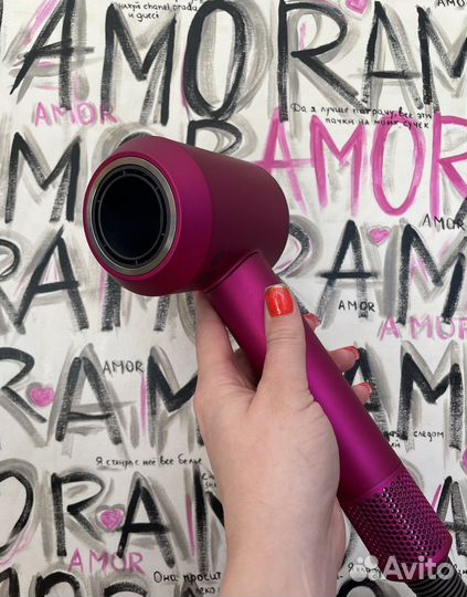 Фен dyson HD07