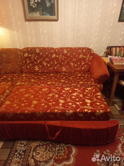 Угловой диван бу