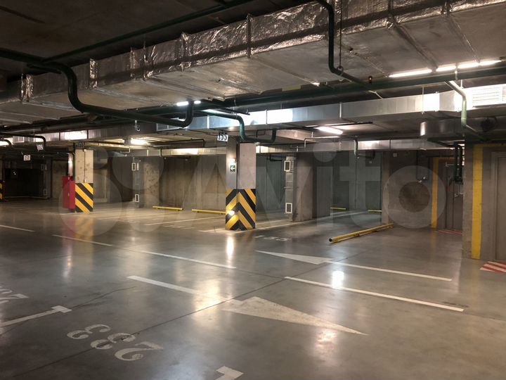 Машиноместо, 28 м²