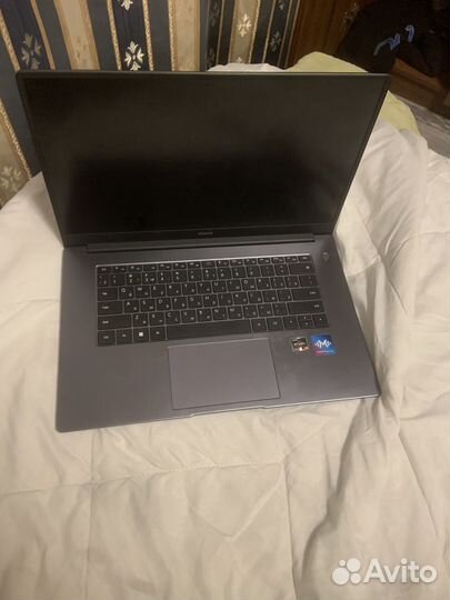 Ноутбук honor MagicBook x 15