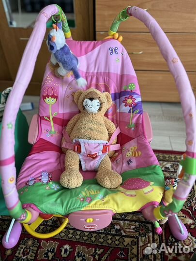 Шезлонг детский tiny love