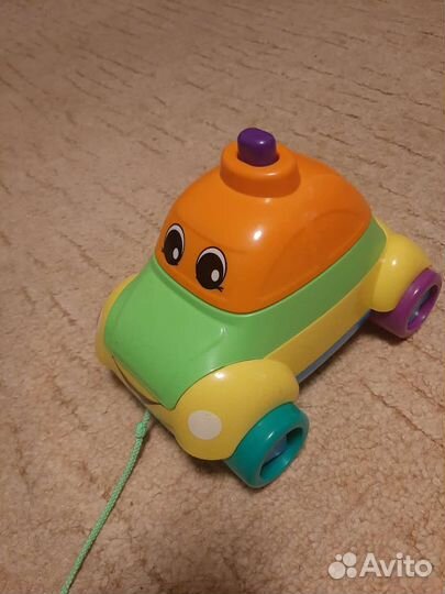 Игрушка машинка пирамидка