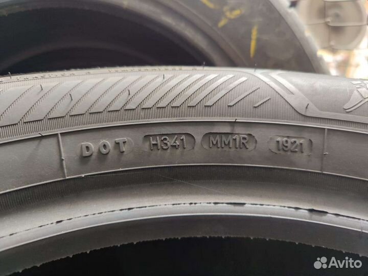 Goodyear EfficientGrip 2 SUV 225/60 R17 99H