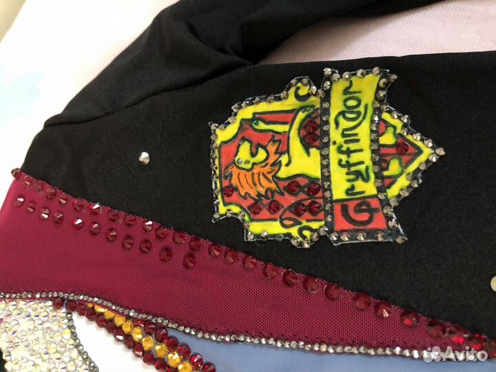 Платье для выступления по фигурному катанию