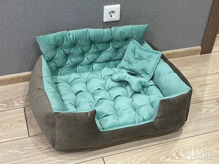 Диван для животных