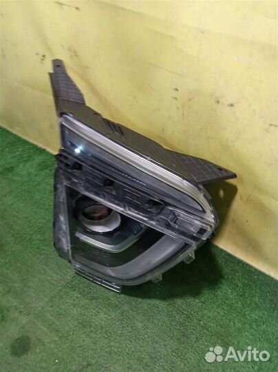 Фара правая Hyundai Creta SU2 2020