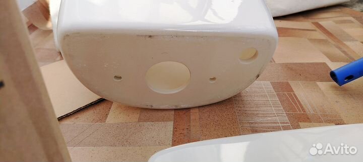 Бачок для унитаза