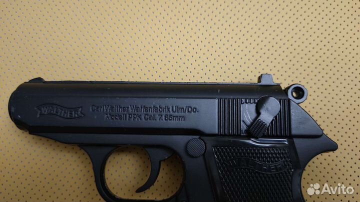 Пистолет-зажигалка 