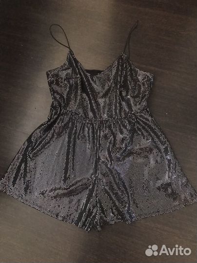 Комбинезон с шортами