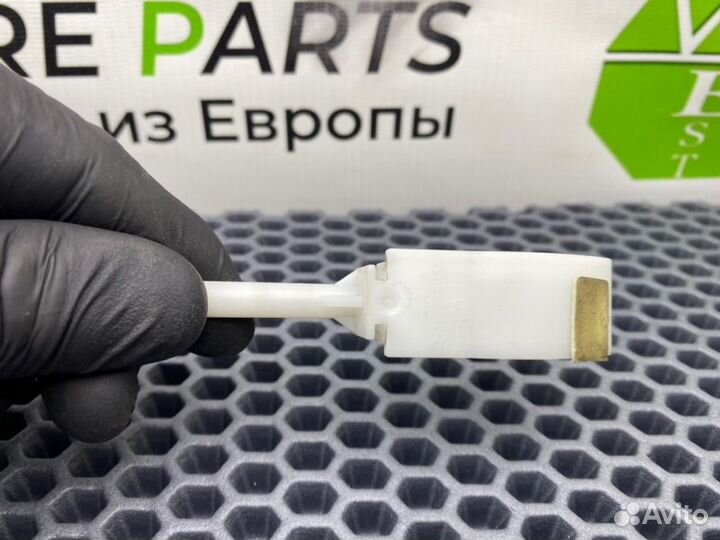 Трос замка двери передний левый Bmw 5-Series E39