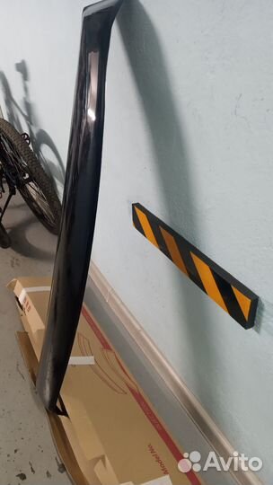 Козырек заднего стекла