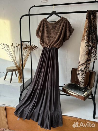 Платье новое