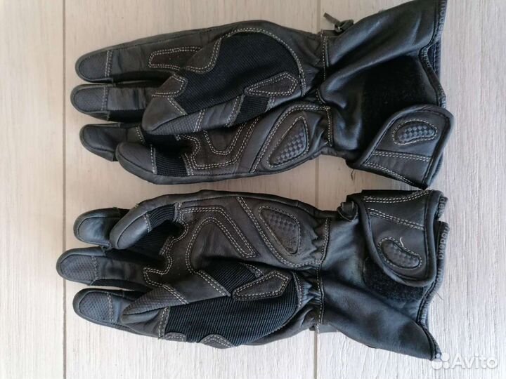 Мотоперчатки