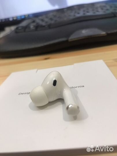 Беспроводные наушники apple airpods