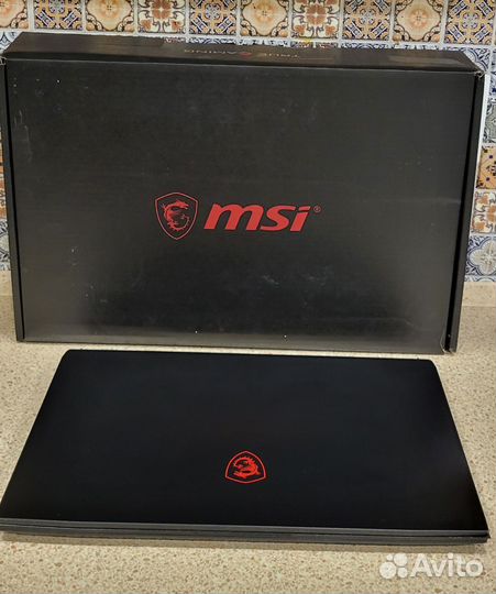 Игровой ноутбук 17'3 мsi GF75 Тhin 10sс-059RU