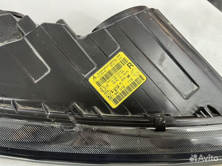 Фара правая на skoda a7