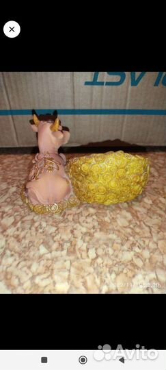 Статуэтка быка